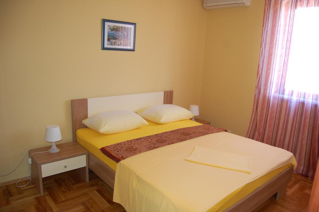 Apartments Bojanic فوديس الغرفة الصورة