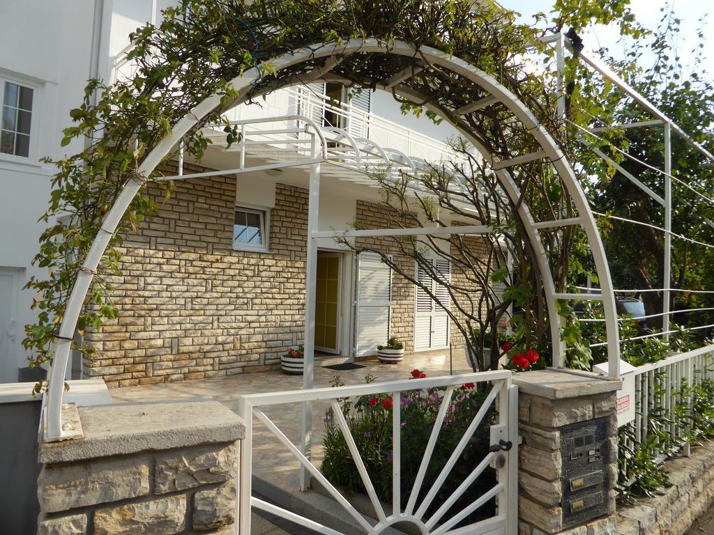 Apartments Bojanic فوديس المظهر الخارجي الصورة